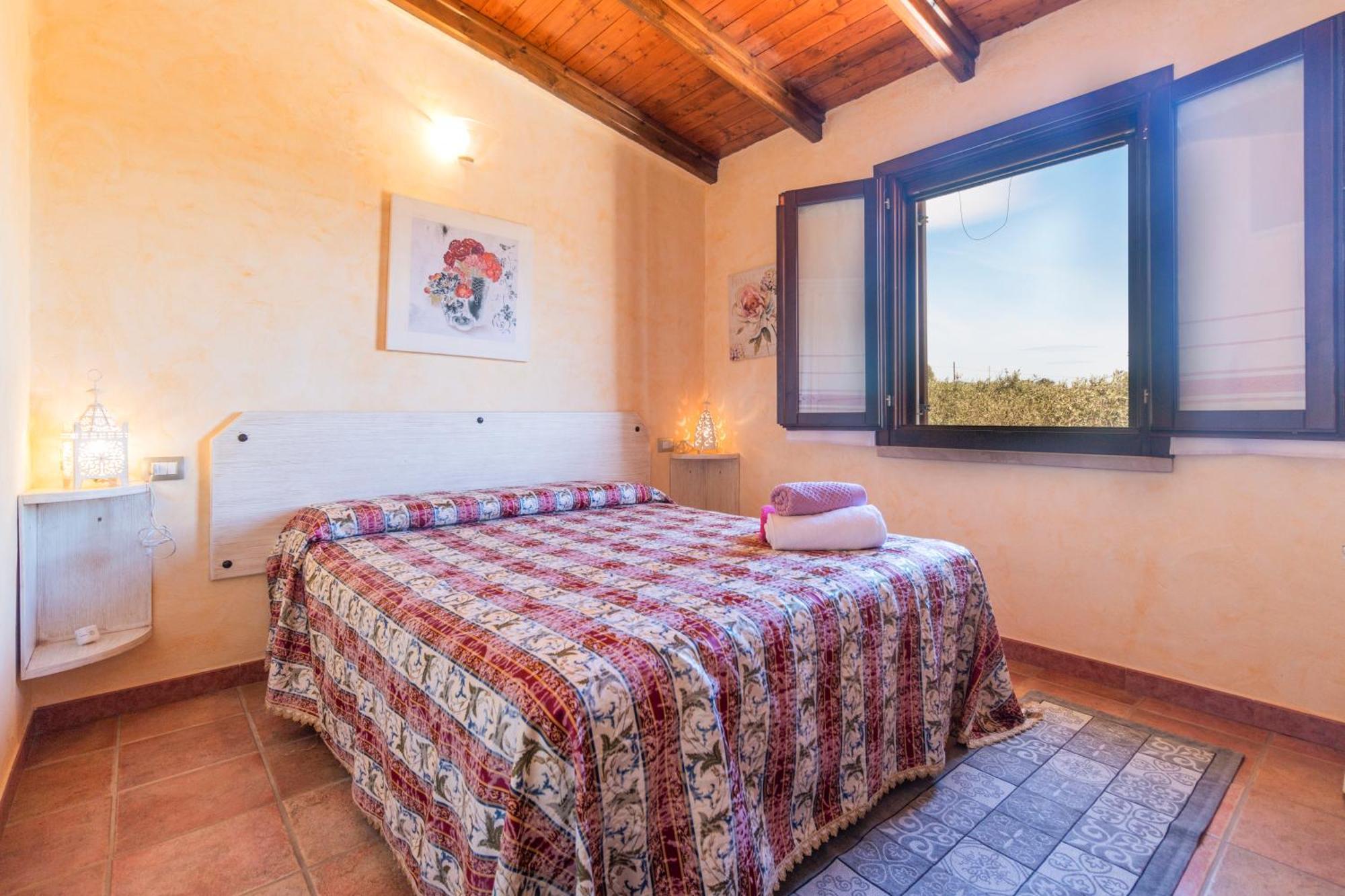 Rustico Degli Ulivi Apartman Orosei Kültér fotó