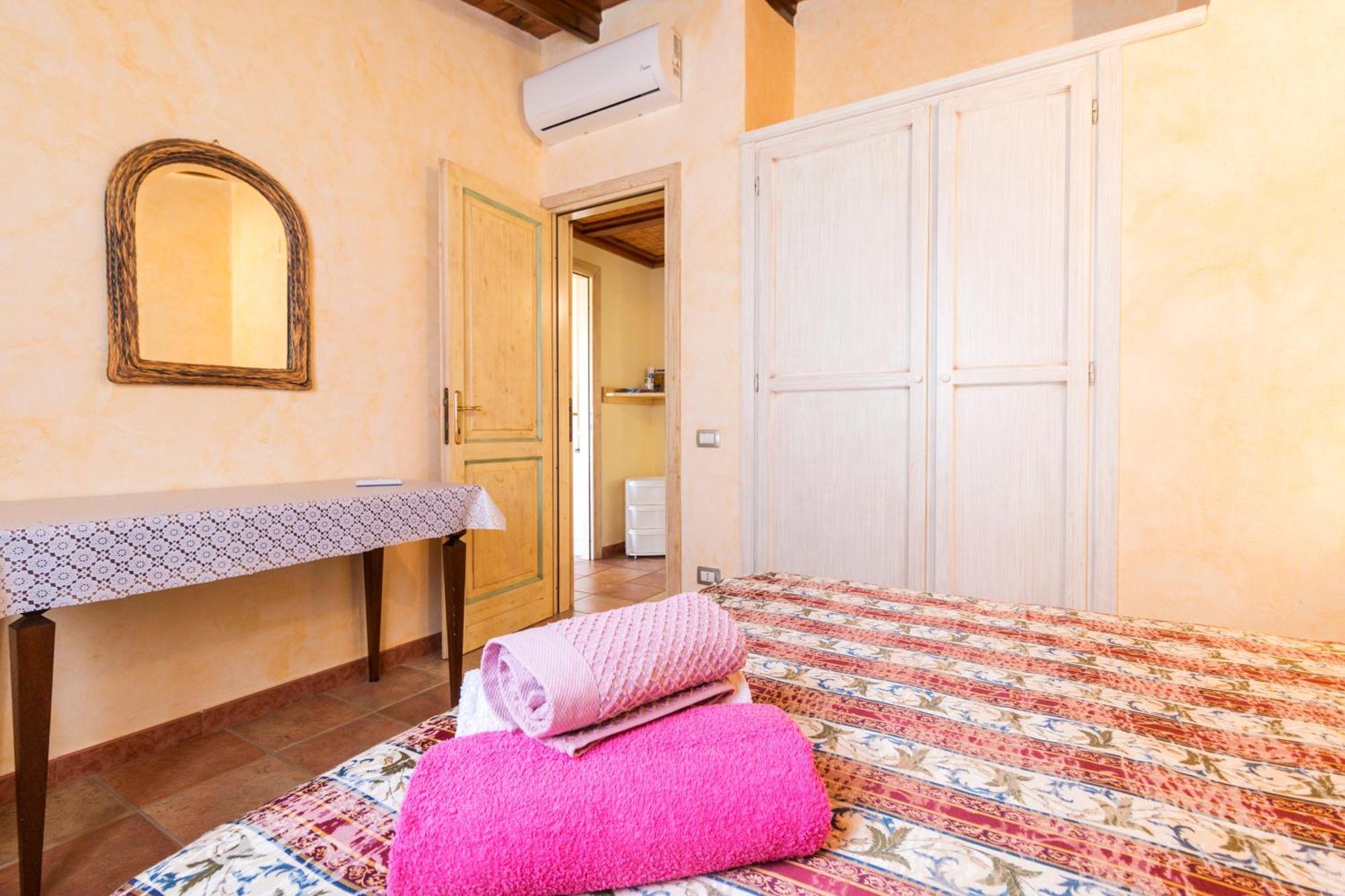 Rustico Degli Ulivi Apartman Orosei Kültér fotó